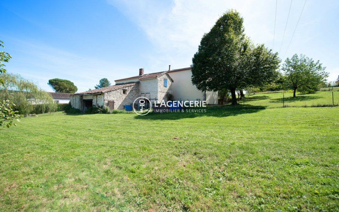 Maison T7 de 210 m² sur terrain arboré de 2 700 m²