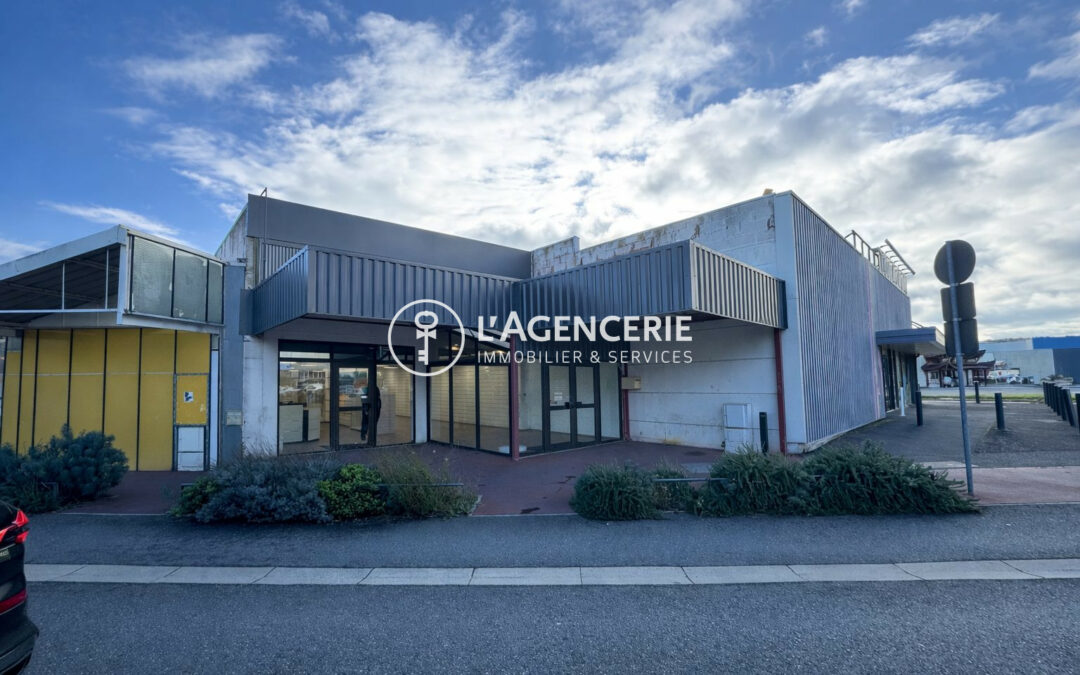 Immobilier Professionnel à vendre Le Sequestre