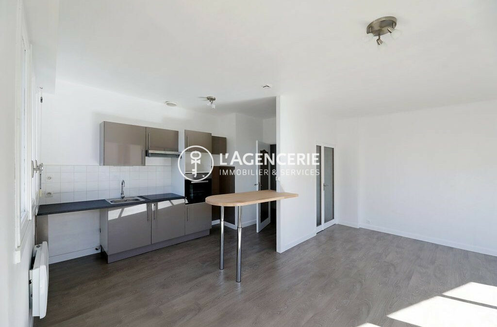 Appartement T4 SAINT JUERY