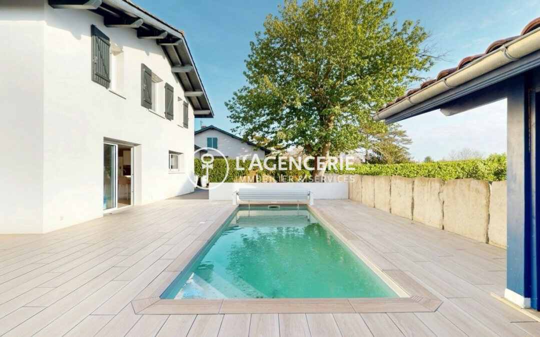 MAISON T5 150 + Piscine
