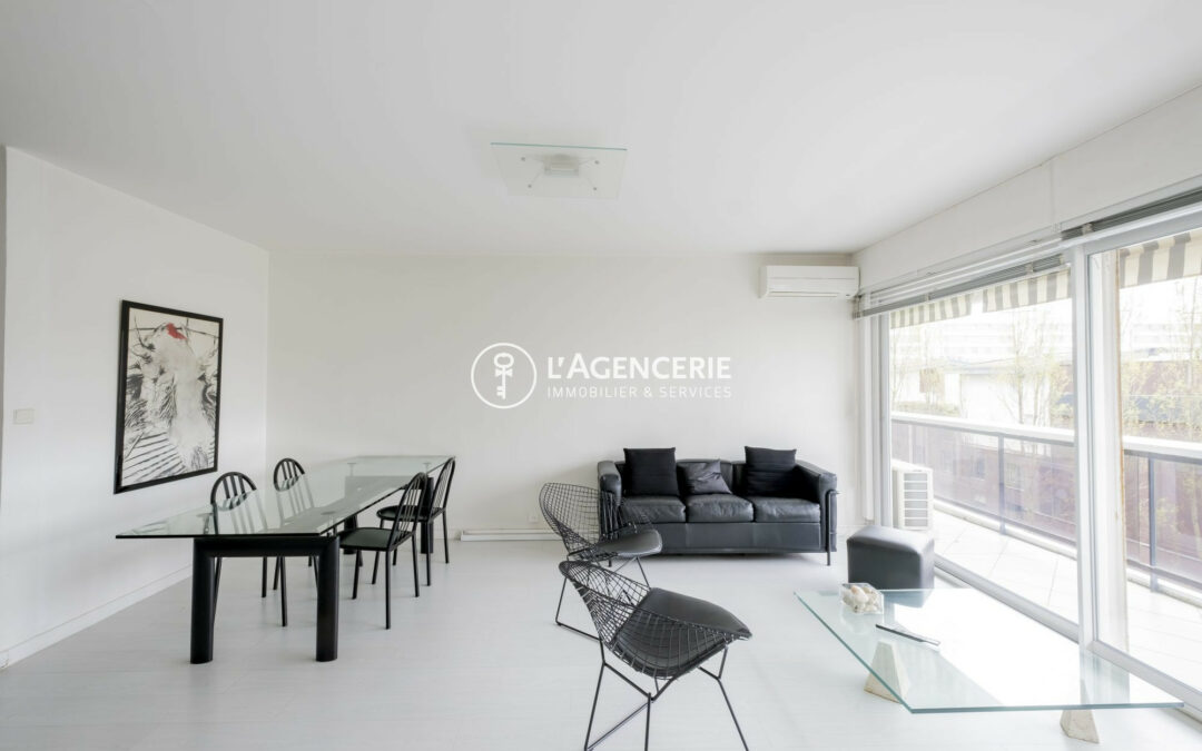 Appartement T3/4 avec balcon et place de parking