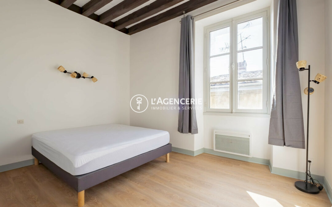 Appartement T2 meublé de 52m² – Place Meynard