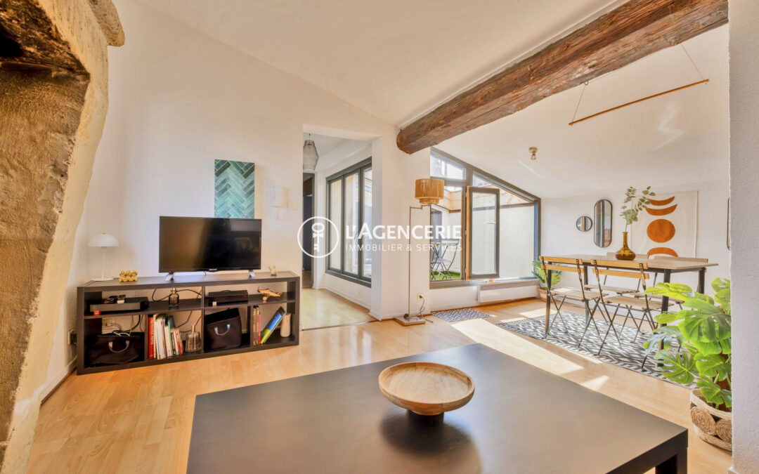 Appartement T2 avec terrasse – Place Pey Berland