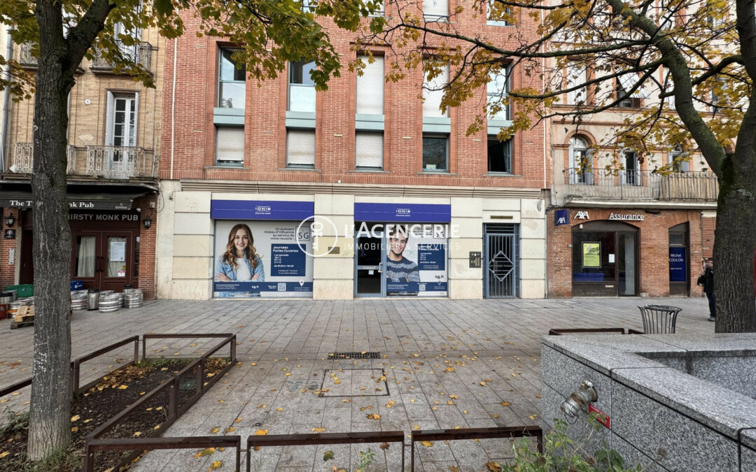 Local commercial 550 m2 centre-ville