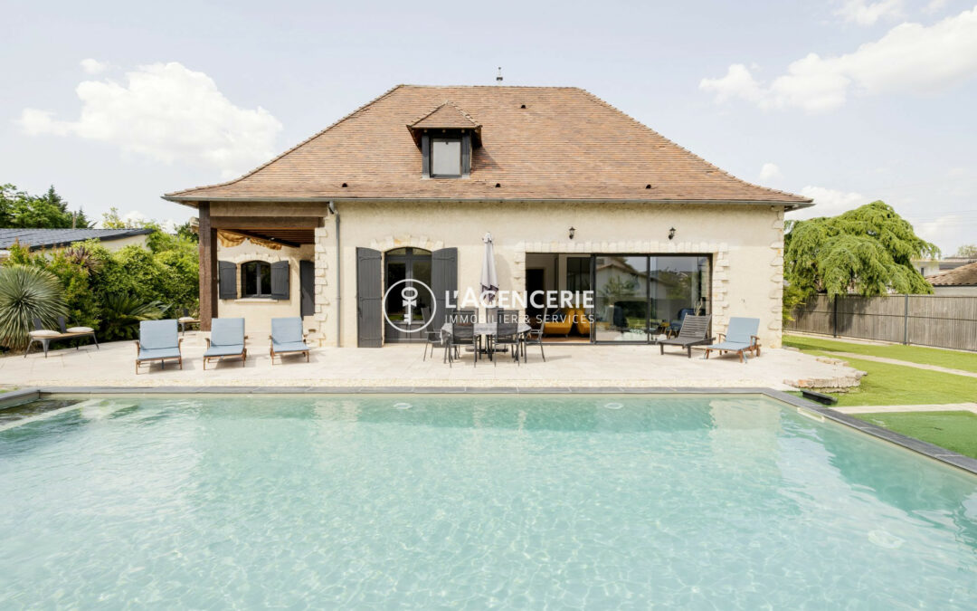 Maison familiale d’exception – 265 m² habitables + 145 m² de sous-sol aménagé – Jardin, piscine & spa