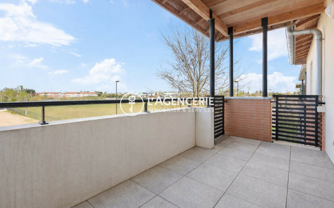 Appartement T3 avec terrasse, parking et cave