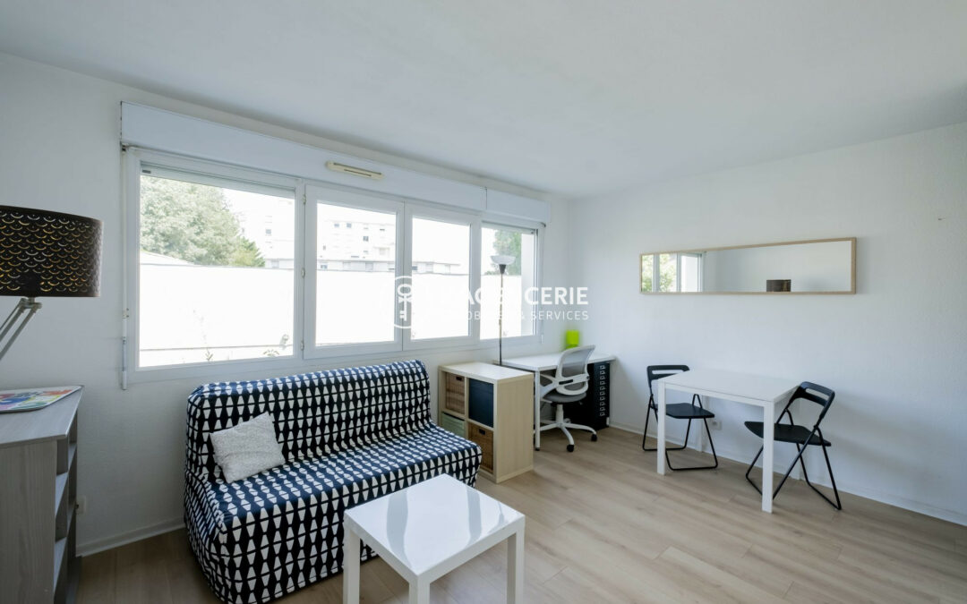 Studio meublé avec parking privatif