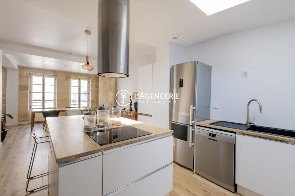 Appartement T4 de 100m² meublé – Chartrons / Jardin Public