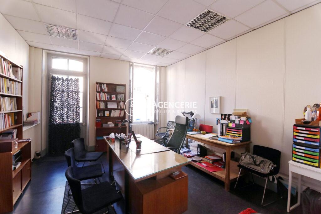 Bureau de 27 m²